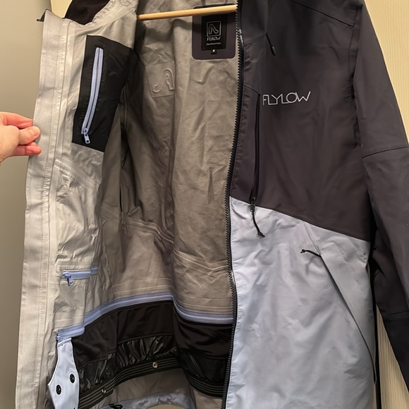 Flylow Billie jacket 3L jacket - Picture 3 of 4